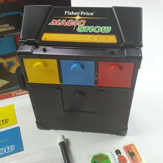 Vintage 1982 Fisher Price 999 MAGIC SHOW Toy Play Set W/Box Open Box RARE 5