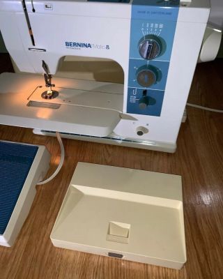 Vintage BERNINA MATIC 910 ELECTRONIC SEWING MACHINE,  pedal/case/power/accessories 4