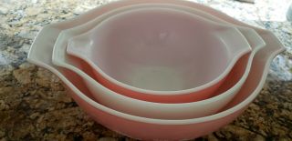 Vintage Pink Pyrex Gooseberry Mixing Bowls