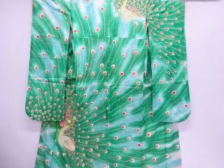 66543 Japanese Kimono / Vintage Furisode / Embroidery / Peacock