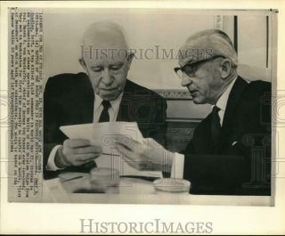 1964 Press Photo Battle Of The Bulge Foes Bradley And Von Manteuffel Meet In Dc