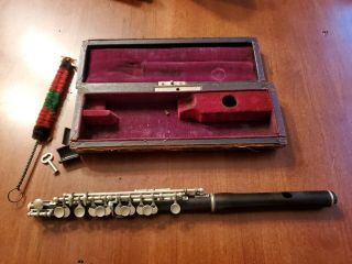 Vintage Old Piccolo With Hard Case Key Pipe Cleaner Unknown Make