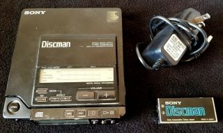 Sony D - 555 Discman D555 Digital Cd Player - Vintage Audiophile - Parts