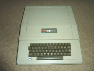 Vintage Apple Ii 2 Plus Computer A2s1048 With Supr Term