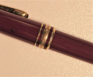 Vintage Montblanc Meisterstuck Fountain Pen.  14k Nib 4810 - Maroon 6