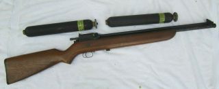 Vintage Crosman Model 118 Pellet Gun W/ 2 Co2 Canisters