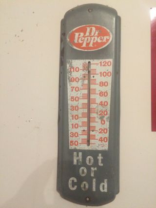 Vintage Dr Pepper Thermometer Metal Sign " Hot Or Cold " Made In Usa