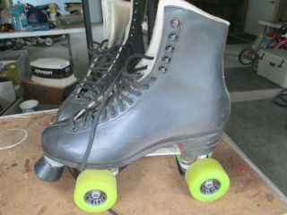 Riedell Roller Skates Vintage Red Wing Minnesota Size 11 Mens Very Good Cond