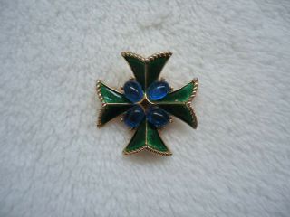 Vintage Trifari Maltese Cross Emerald Green Enamel & Blue Stones On Goldtone Pin