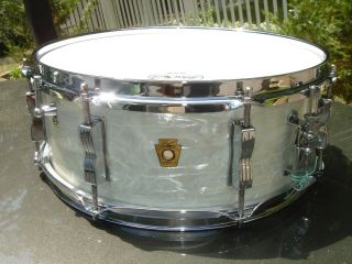 Vintage 1963 Ludwig Model 908pc Jazz Festival 5x14 " White Marine Pearl Snare Drm