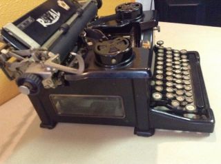 Vintage Antique ROYAL STANDARD Model 10 Typewriter Beveled Glass Sides & Keys 6