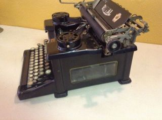 Vintage Antique ROYAL STANDARD Model 10 Typewriter Beveled Glass Sides & Keys 7