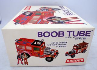 TV Camera BOOB TUBE 1/32 scale vintage AURORA kit - Love Television Hot Rod Van 3