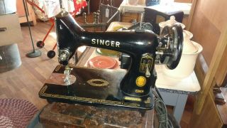 Vintage 1957 Singer Model 99 Featherweight Sewing Machine 99k Foot Pedal Video