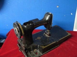 Vintage Singer Featherweight Sewing Machine Frame for Parts/Restoration 2