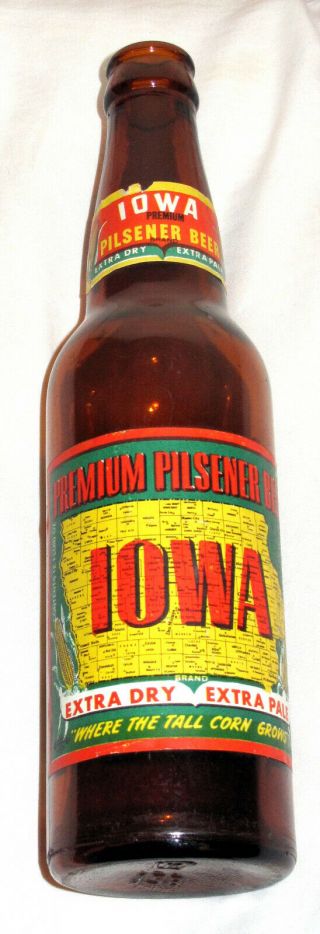 Label 1940 Vintage Davenport Iowa Pilsner Beer Bottle 12 Once Bottle