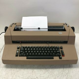 Ibm Vintage Correcting Selectric Ii Typewriter - And Light Wear