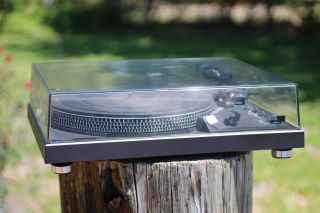 Technics SL - 2000 Vintage Turntable Shure M95ED 11