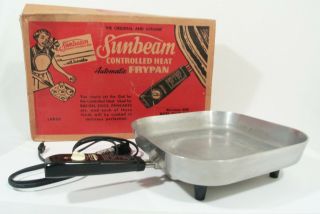 Vintage Sunbeam Controlled Heat Electric Frypan Box Skillet Frying Fpl