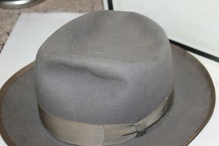 Felt Fedora Hat Vintage Royal Stetson hat size 7 1/4 model B323394 box 8