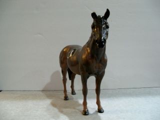 Vtg.  Hagen Renaker Porcelain Horse.  With/sticker.  Beauty.
