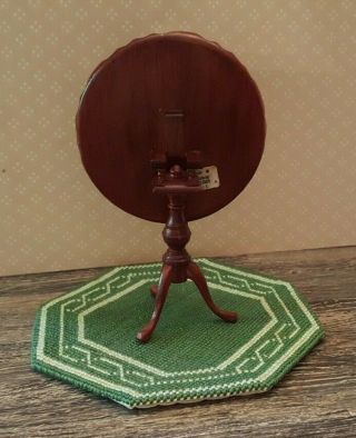 Dollhouse miniature vintage pie crust tilt top table by Andrews Miniatures,  1:12 5