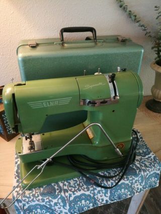 Vintage Green Elna Supermatic Sewing Machine Hard Carrying Case Estate Find Guc