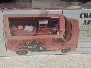 1977 REVELL MODEL KIT CHARLIES ANGELS TV SHOW MOBILE UNIT VAN FARRAH FAWCETT 5