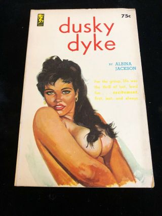 Dusky Dyke Vintage Sleaze Gga Paperback Book Pulp Erotica Gay/lesbian Cover Art
