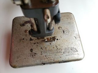 Vintage Cast Iron Willcox & Gibbs Sewing Machine 6