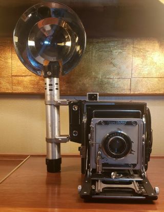 Vintage Crown Graphic Graflex Camera With Flash,  Range 1953 Read Desc.