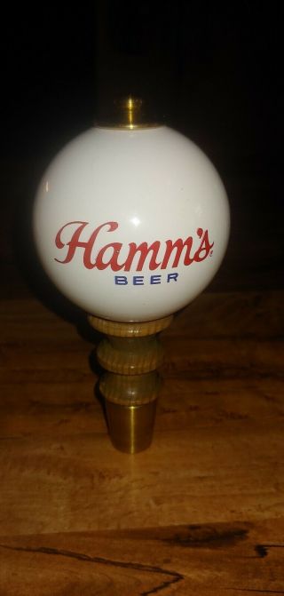 Rare Find Vintage Hamm ' s Beer Wooden Handle Ceramic Ball Tap Handle 5 1/4 