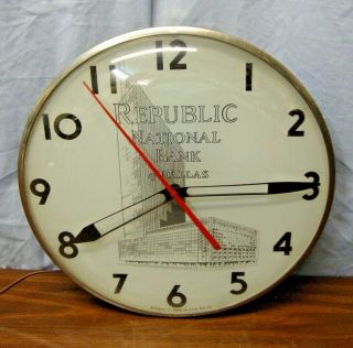 Vintage Republic National Bank Of Dallas Advertising Clock With Picture Of Bank