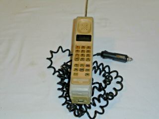 Vintage Motorola Southwestern Bell Mobile Systems Cellular Brick Cell Phone