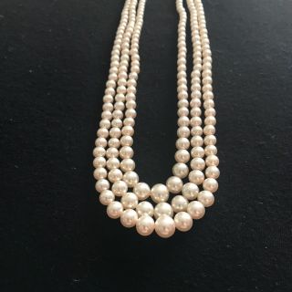 Pearls 1950 