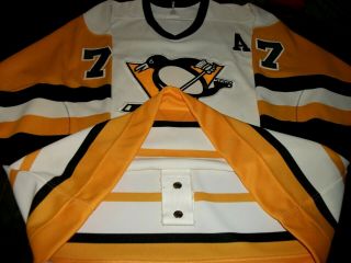 VINTAGE PAUL COFFEY CCM PITTSBURGH PENGUINS AUTHENTIC HOCKEY JERSEY SIZE 48 - 50 5