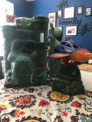 Vintage Motu Castle Grayskull Near Complete With Point Dread And Talon Fighter