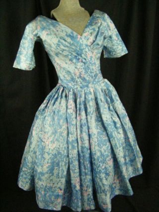 Vtg 50s Blue Pink Floral Printed 100 Silk 3/4 Sleeve Full Dress - Bust 39/XS - S 2