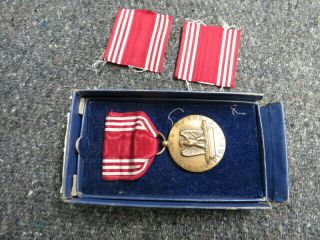 WWII US ARMY GOOD CONDUCT MEDAL W/ 1944 DATED BOX 5