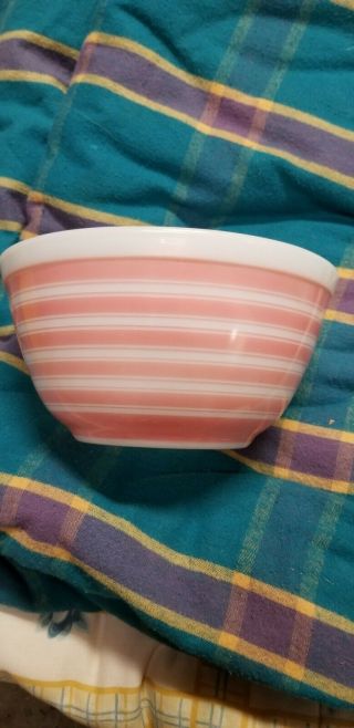 Vintage Pink And White Striped Pyrex Mixing/nesting Bowl,  402,  1.  5 Qt.