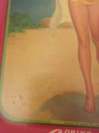 VINTAGE 1937 COCA COLA ADVERTISING TIP TRAY running Girl On The beach coke Tin 5