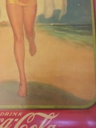 VINTAGE 1937 COCA COLA ADVERTISING TIP TRAY running Girl On The beach coke Tin 7