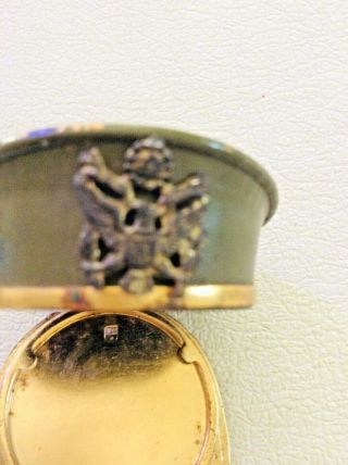 Rare WW2 World War PROPELLER WING CAP BADGE OPENS UP US Military Pilot 3