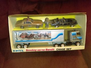 Rare Vintage Ertl Smokey And The Bandit Ii Chase Set
