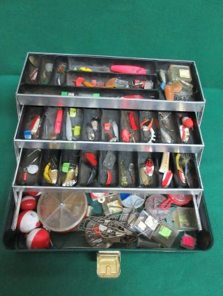 Vintage Umco Metal Tackle Box With Fishing Lures And Tackle