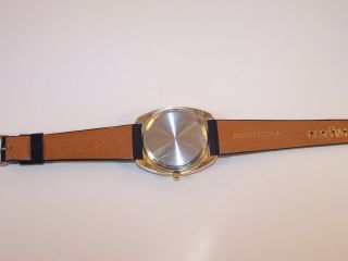 Vintage OMEGA Constellation Chronometer Electronic F300 Hz Swiss 1260 GP Watch 10