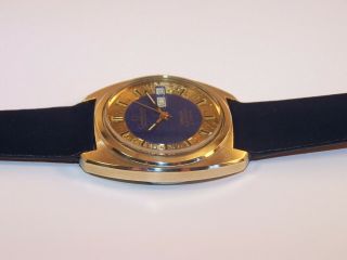 Vintage OMEGA Constellation Chronometer Electronic F300 Hz Swiss 1260 GP Watch 6