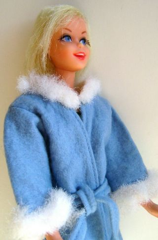 Vintage Barbie Cousin Francie Friend Casey 1967 & Vintage Clothes