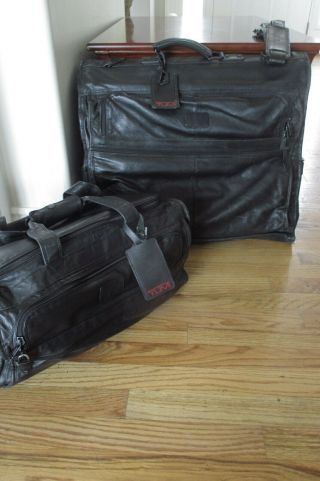 Vtg Tumi Black Napa Leather 2 Pc Luggage Set Garment & Duffel Carry - On Bag