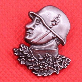 German Solider Pin Oak Leaves Brooch Vintage Military Badge Men Patriot
